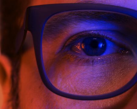 Do Blue Light Glasses Help Dry Eyes?