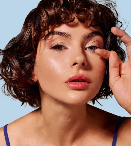 Colored Contacts 101: How to Choose Safely (Even With a Prescription)